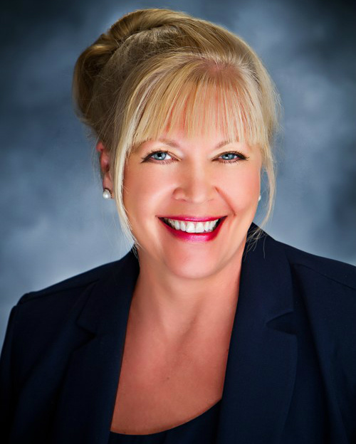An image of Lisa Furbee Ford, who is ready to serve you when you need a West Virginia Oil and Gas attorney.